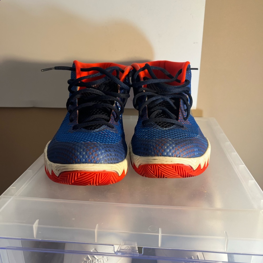 Rare Kyrie 1 4th of July. Great condition! 9.5